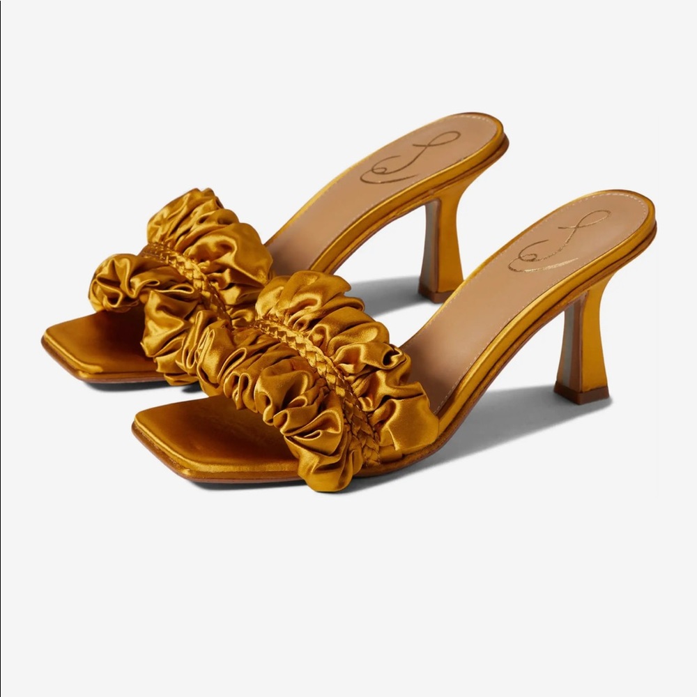 *LAST CHANCE* SAM EDELMAN Kady Mules - Will be donated this month